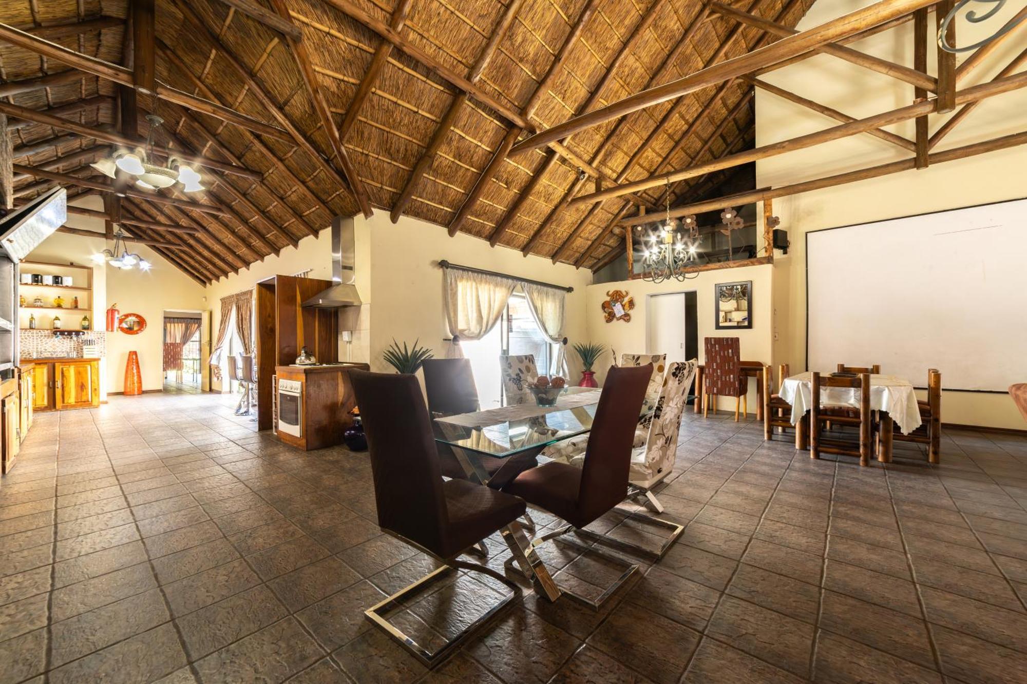 Thatch Haven Guesthouse Центуріон Екстер'єр фото