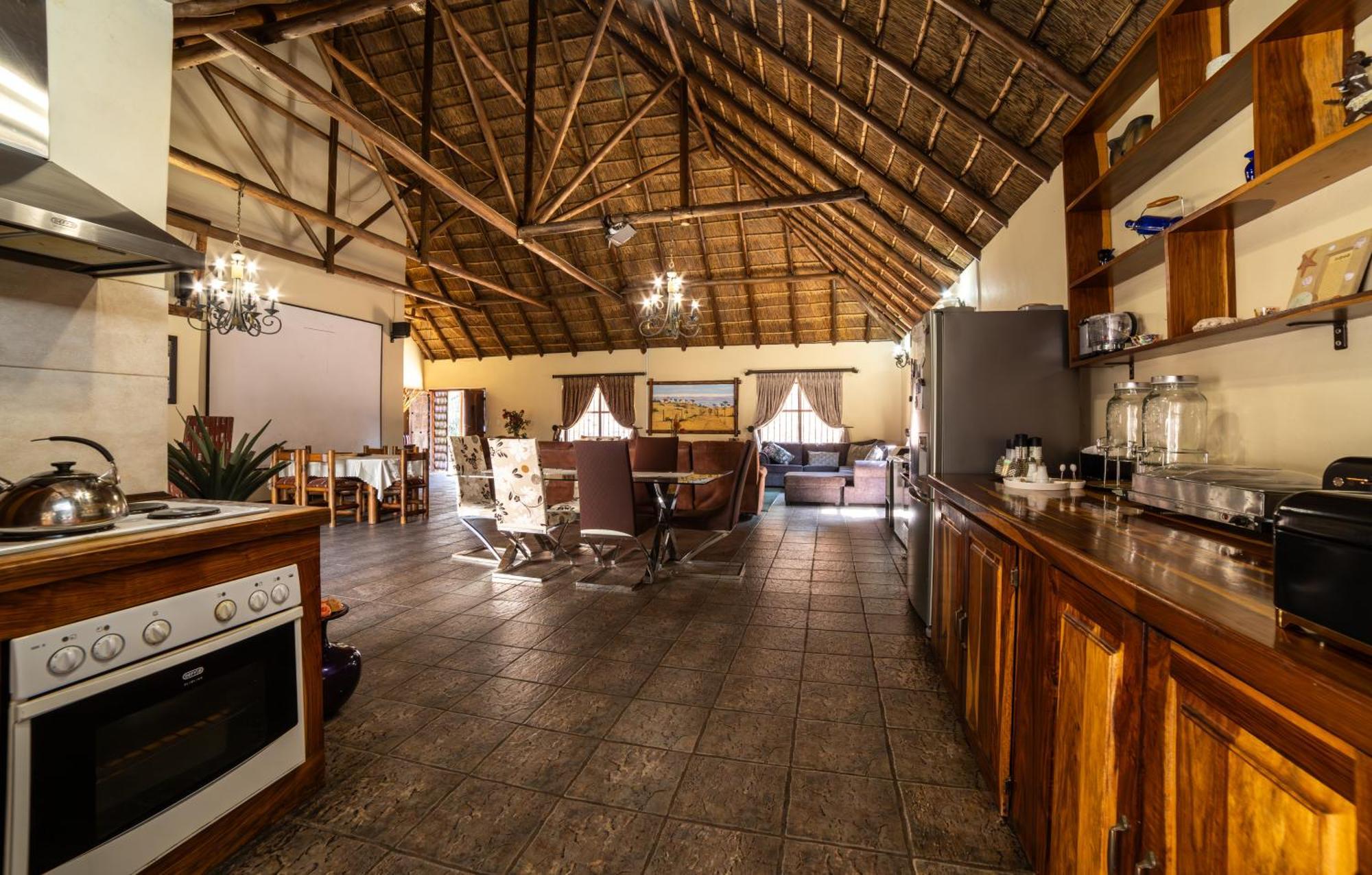 Thatch Haven Guesthouse Центуріон Екстер'єр фото