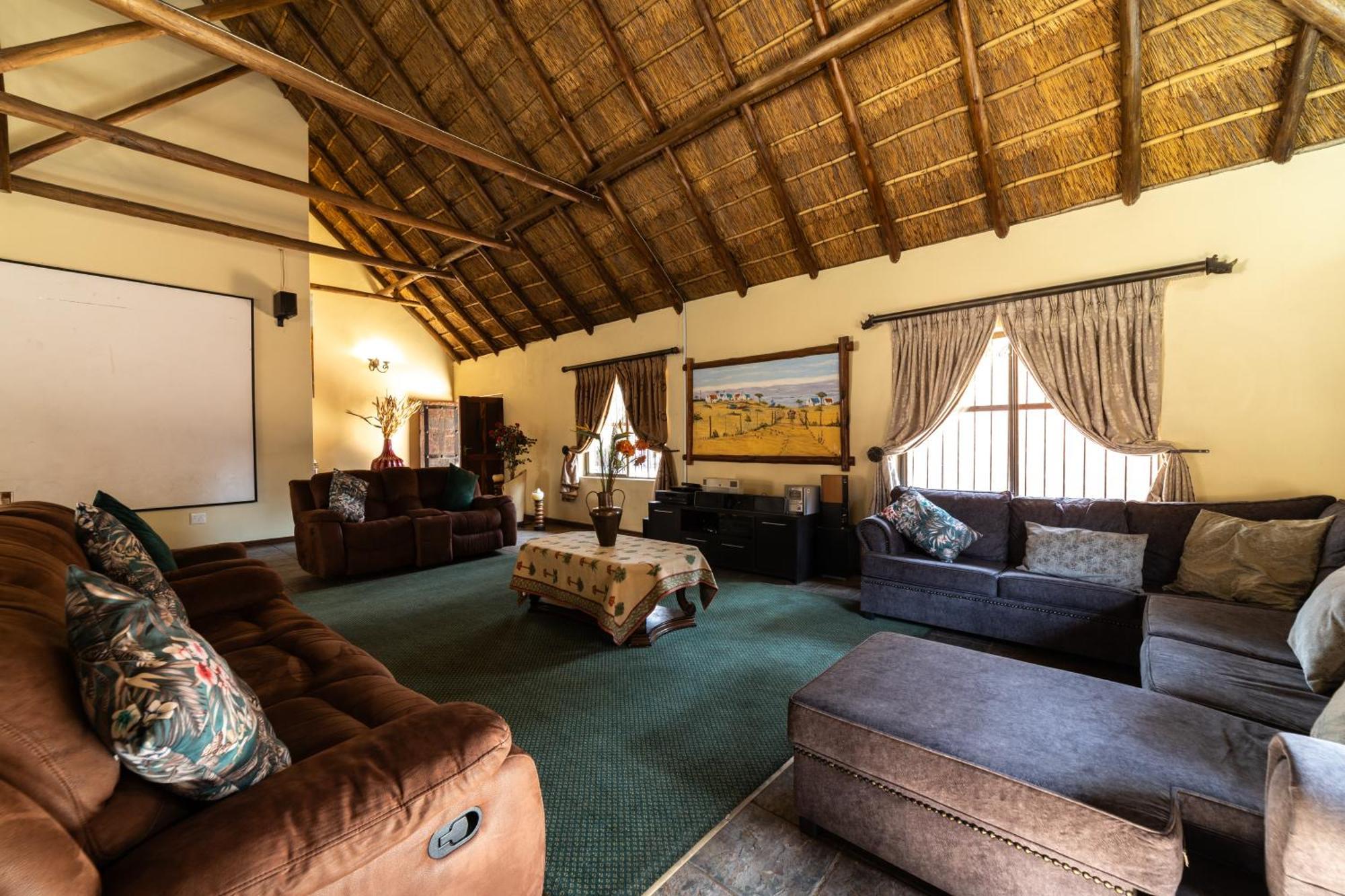 Thatch Haven Guesthouse Центуріон Екстер'єр фото