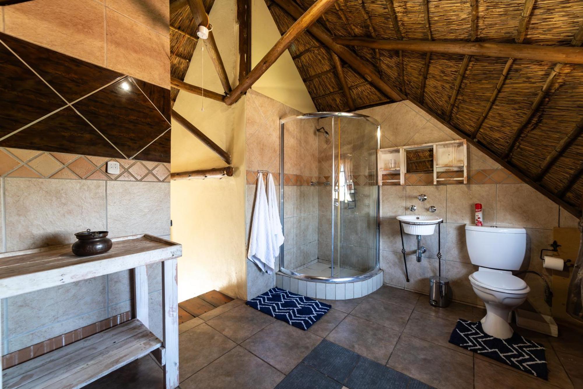 Thatch Haven Guesthouse Центуріон Екстер'єр фото